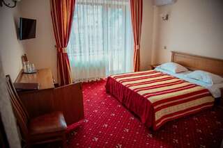 Отель Sonyachniy Promin Поляна Улучшенный двухместный номер с 1 кроватью-3